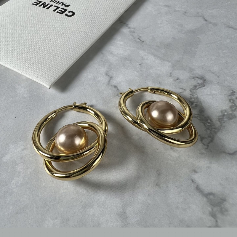 Ce**e earrings